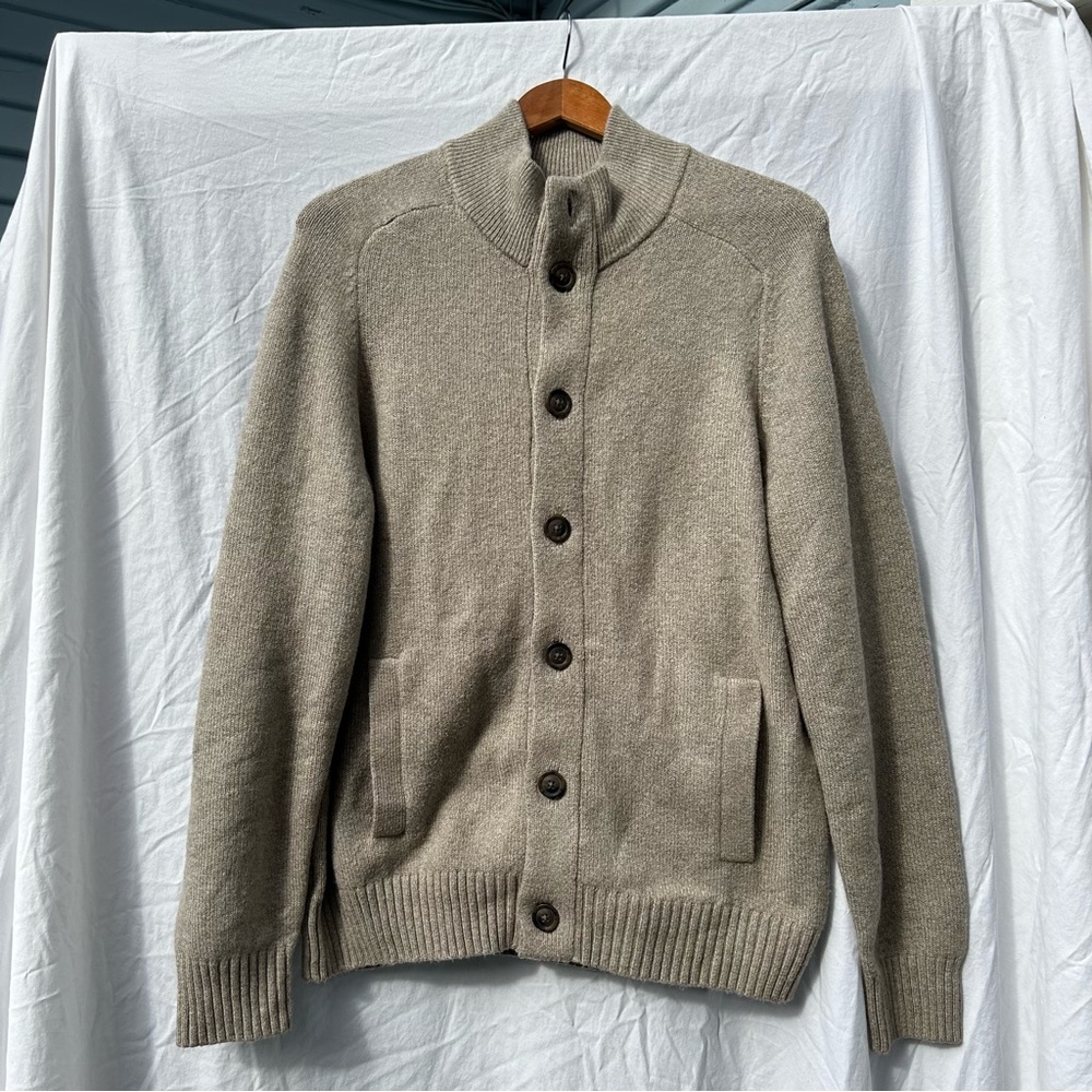 NWT Banana Republic Button Up Beige Brown Cardigan Sweater Size Large